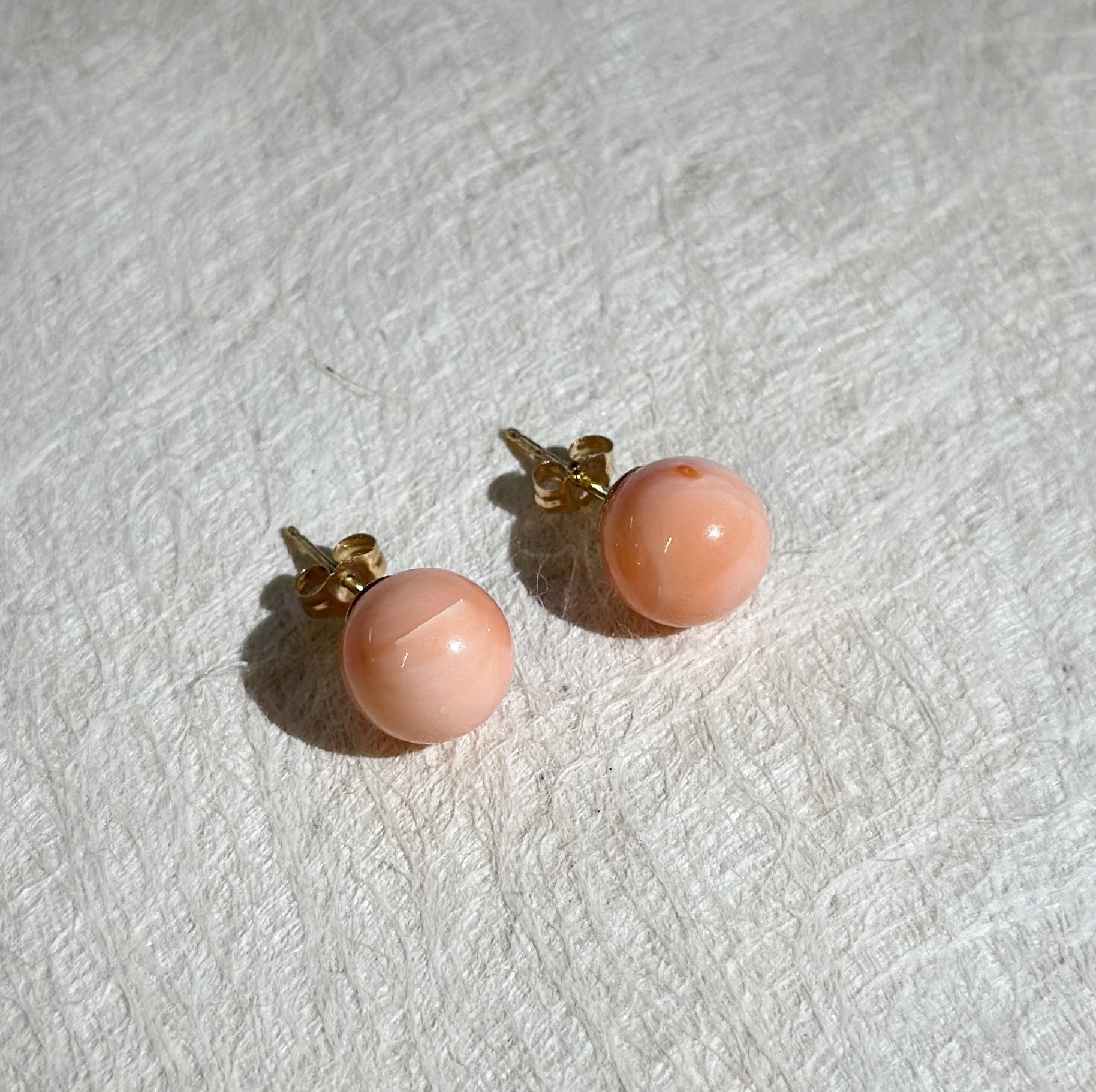 Coral studs shop